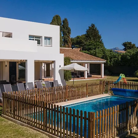 Atalaya Dream By Interhome * Εστεπόνα